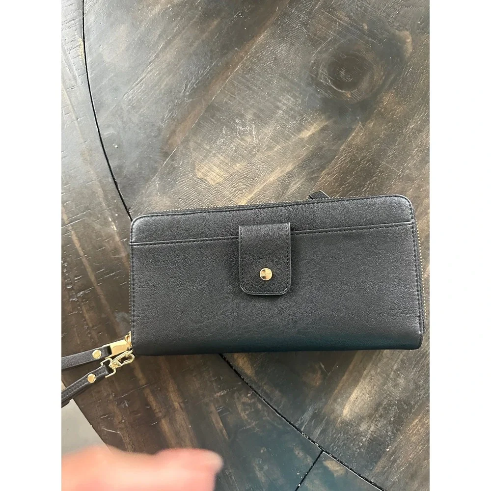 Madison West - Black Faux Leather Wristlet Wallet‎ Organizer with Gold  EUC